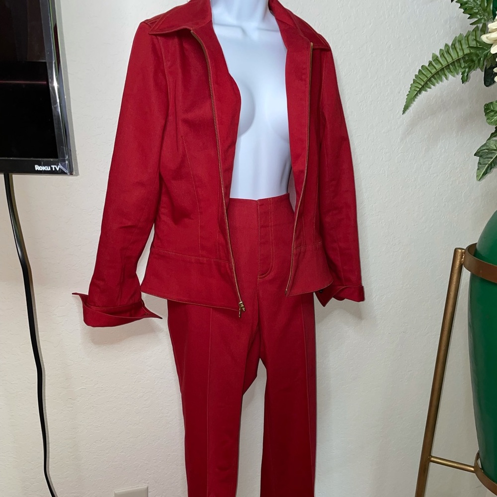 Red casual pant set